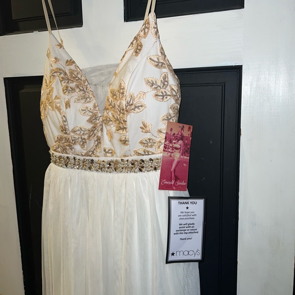 Emerald Sundae white and Gold Brand new dress.